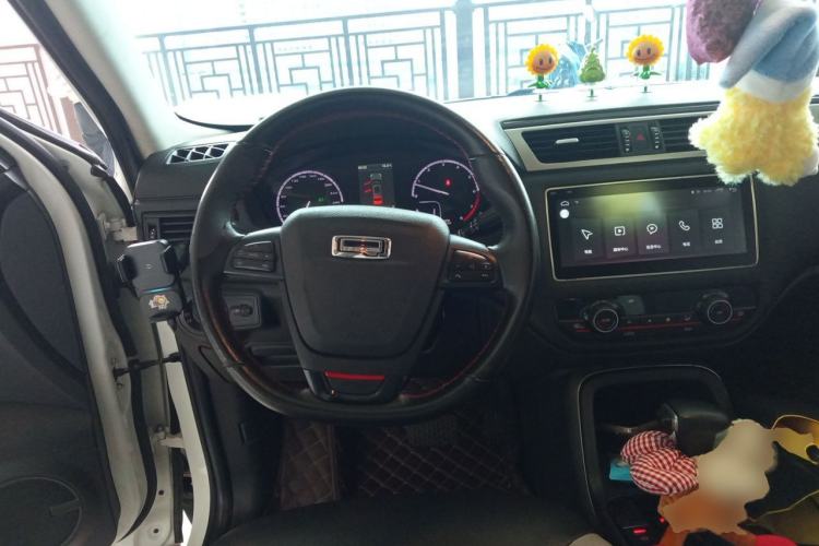 Used Qoros 5 2017 1.6T Automatic New Elite Model Steering Wheel