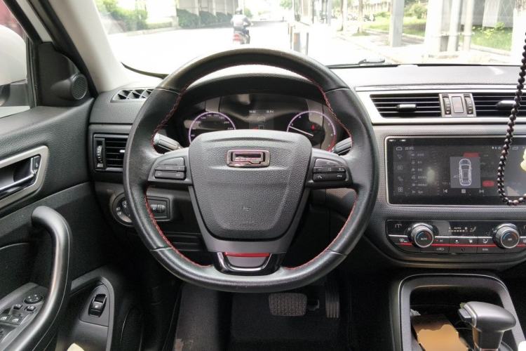 Used Qoros 5 2017 1.6T Automatic Prestige Model Steering Wheel