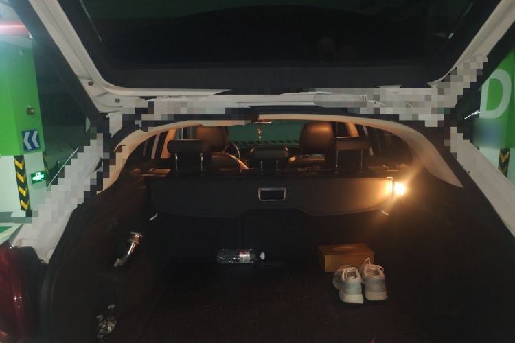 Used Qoros 5 2017 1.6T Automatic New Elite Model Trunk
