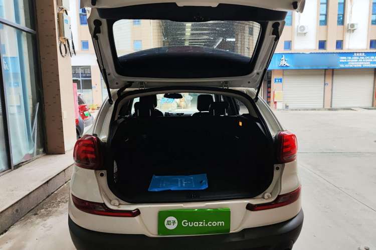 Used Qoros 5 2017 1.6T Manual Leading Model Trunk