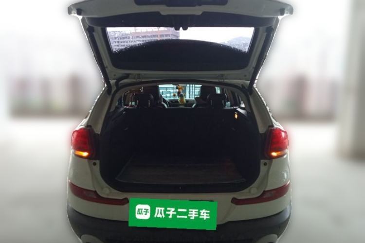 Used Qoros 5 2017 1.6T Automatic New Elite Model Trunk