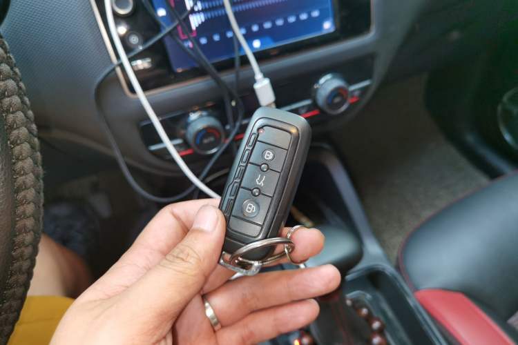 Used Qoros 5 2017 1.6T Automatic New Elite Model Vehicle Key