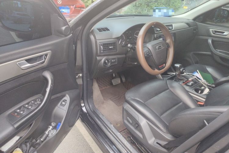 Used Qoros 5 2018 Revised 1.6T Automatic Luxury Version Driver Seat