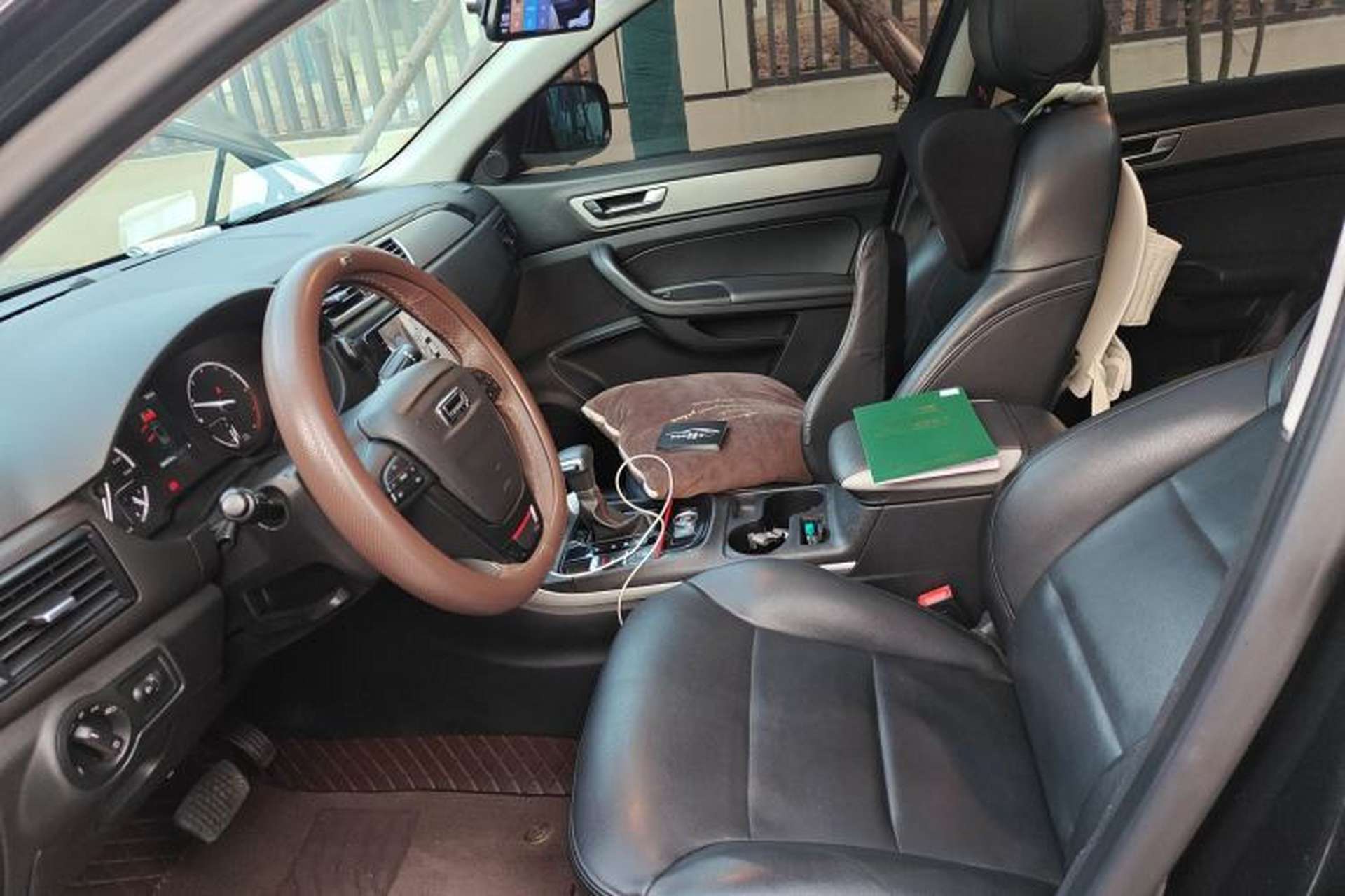 Used Qoros 5 2018 Revised 1.6T Automatic Luxury Version Left Front Seat