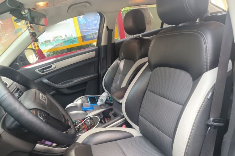Used Qoros 5 2018 1.6T Automatic Prestige Model Left Front Seat