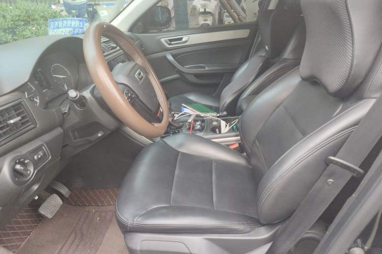Used Qoros 5 2018 Revised 1.6T Automatic Luxury Version Left Front Seat