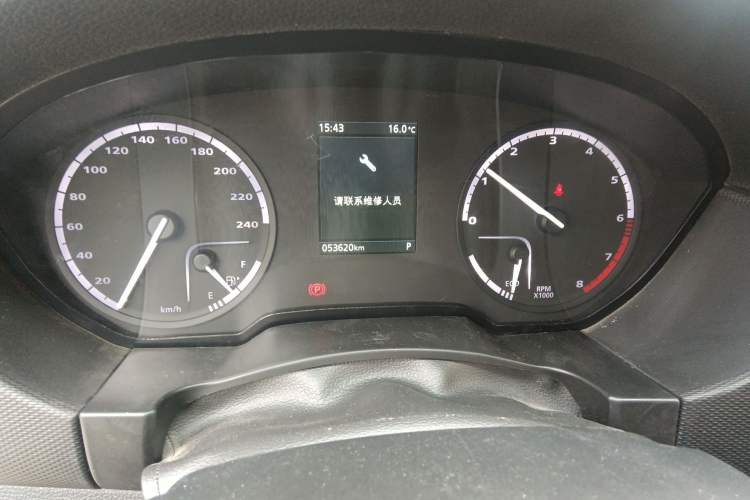 Used Qoros 5 2018 Revised 1.6T Automatic Luxury Version Odometer Close Up