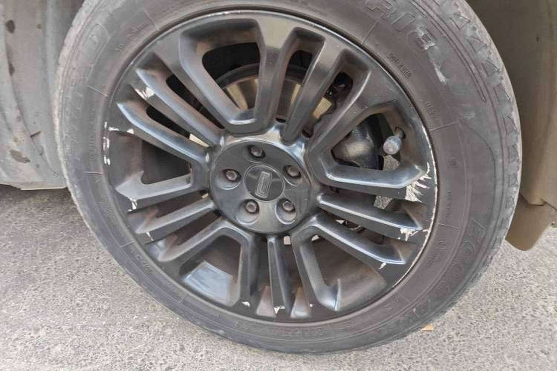 Used Qoros 5 2018 Revised 1.6T Automatic Luxury Version Right Front Wheel Hub