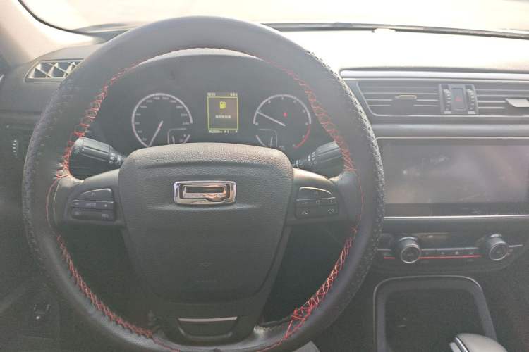 Used Qoros 5 2018 Revised Version 1.6T Automatic Leading Edition Steering Wheel