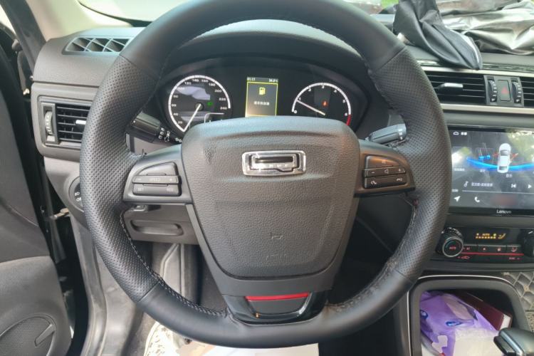 Used Qoros 5 2018 1.6T Automatic Prestige Model Steering Wheel