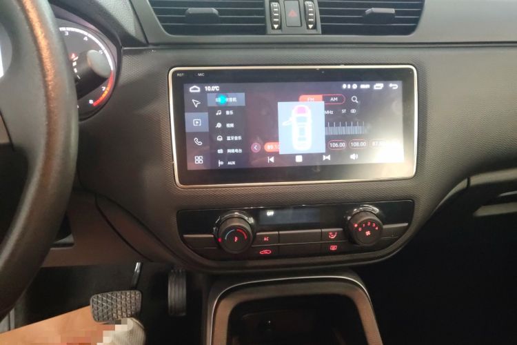 Used Qoros 5 2018 Revised Version 1.6T Automatic Leading Edition Audio And AC Panel