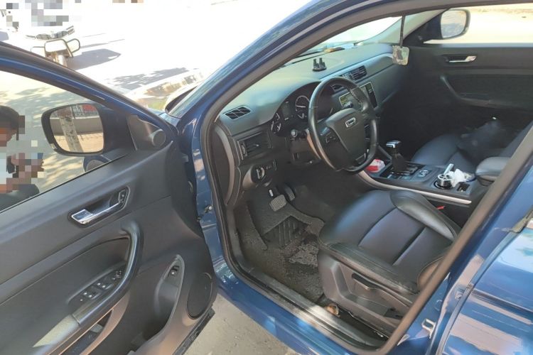 Used Qoros 5 2018 Revised Version 1.6T Automatic Leading Edition Driver Seat