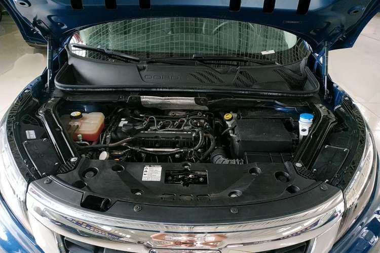 Used Qoros 5 2018 Revised Version 1.6T Automatic Leading Edition Engine Bay