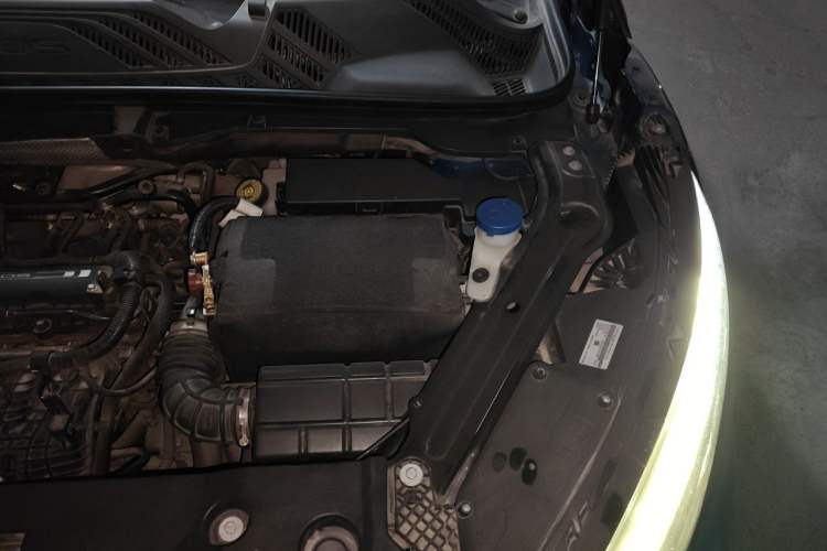 Used Qoros 5 2018 1.6T Automatic Prestige Model Engine Bay Left
