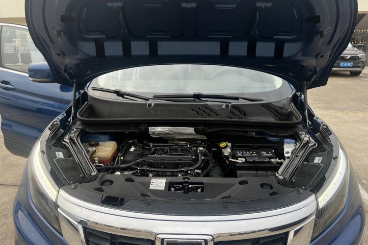 Used Qoros 5 2018 Revised Version 1.6T Automatic Leading Edition Engine Bay