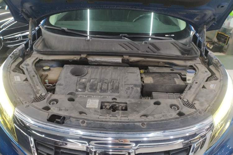 Used Qoros 5 2018 1.6T Automatic Flagship Model Engine Bay