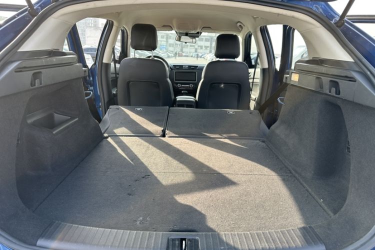 Used Qoros 5 2018 Revised Version 1.6T Automatic Leading Edition Exterior 12