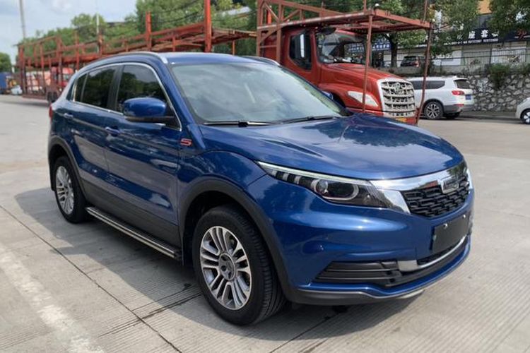 Used Qoros 5 2018 Revised 1.6T Automatic Luxury Version Exterior 2
