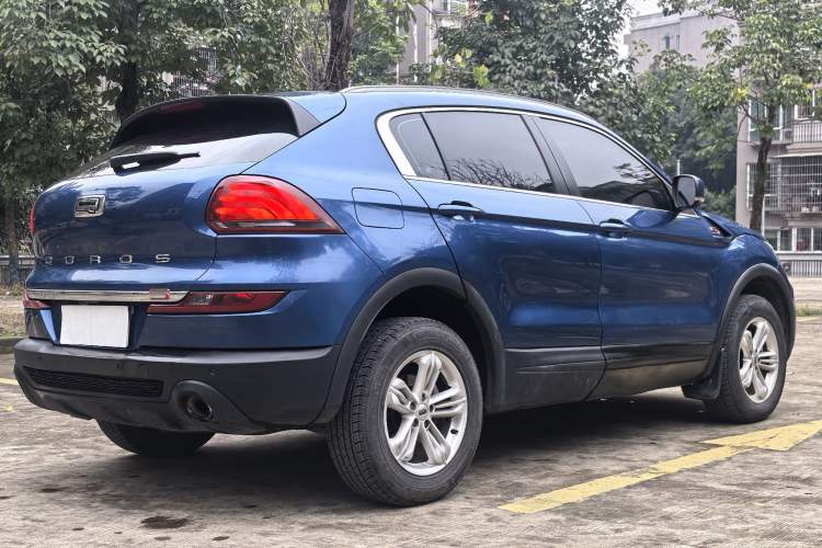 Used Qoros 5 2018 Revised Version 1.6T Automatic Leading Edition Exterior 3