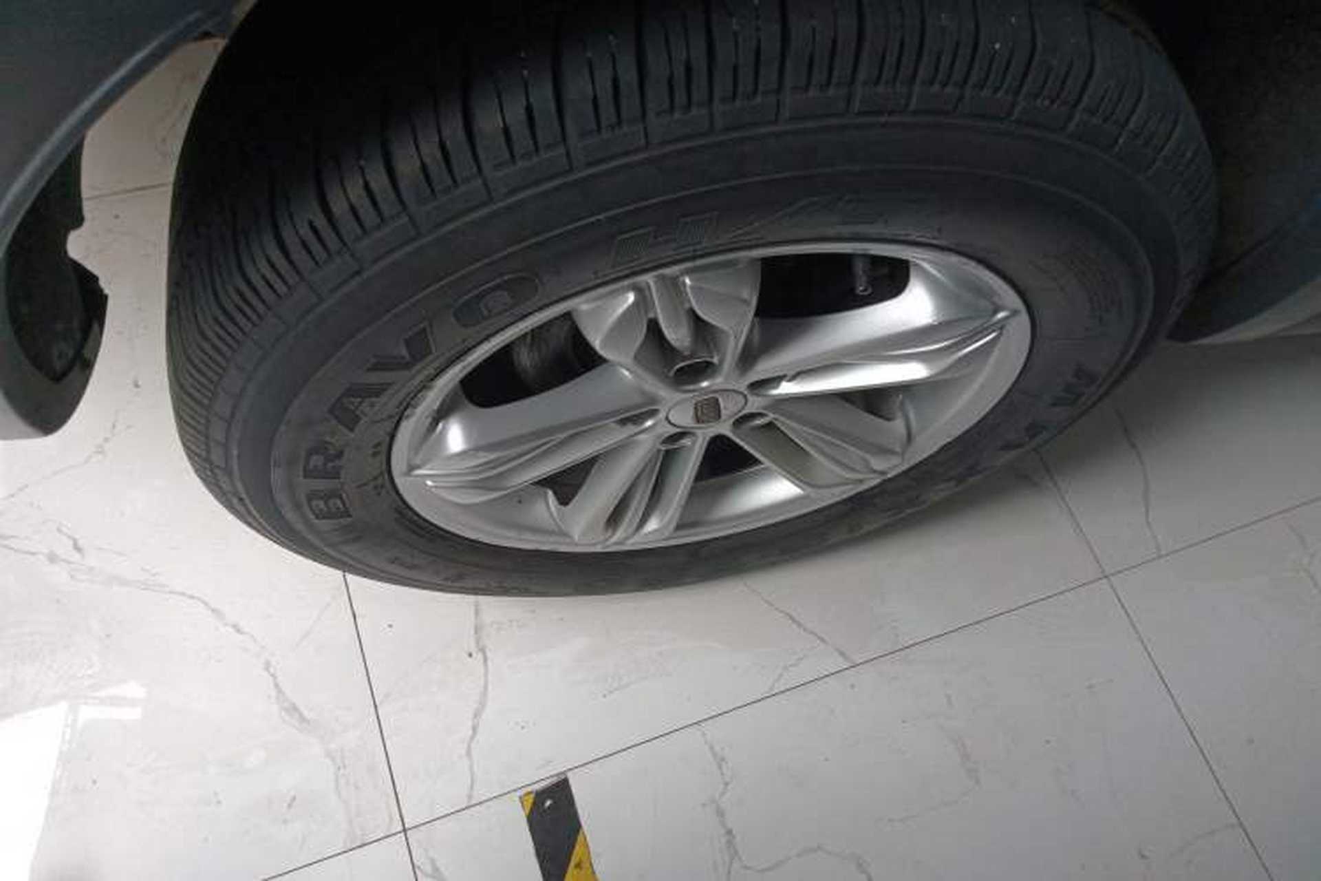 Used Qoros 5 2018 Revised Version 1.6T Automatic Leading Edition Exterior 5