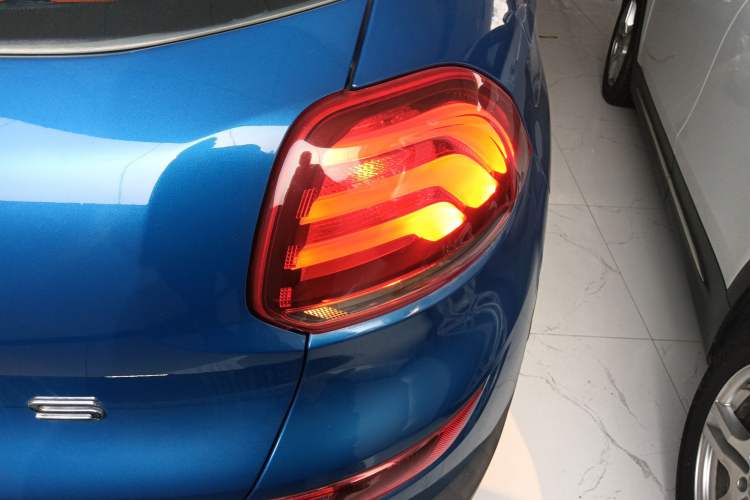 Used Qoros 5 2018 Revised Version 1.6T Automatic Leading Edition Exterior 6