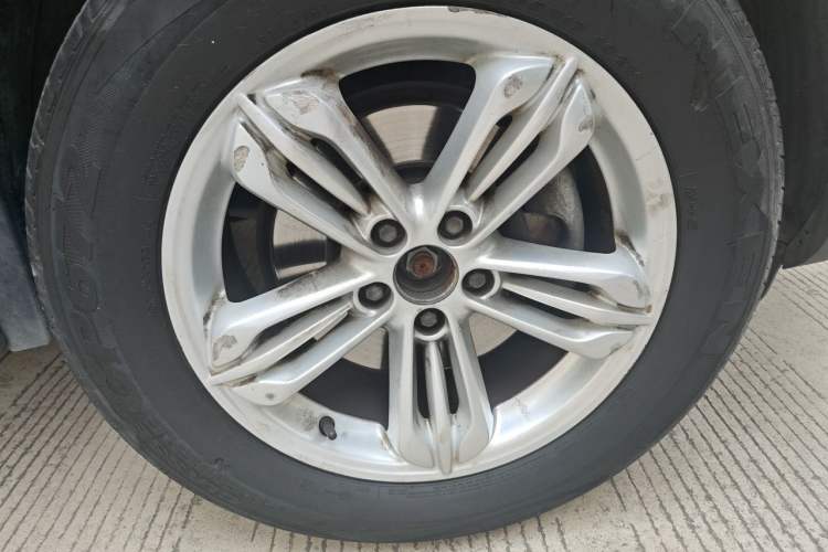 Used Qoros 5 2018 Revised Version 1.6T Automatic Leading Edition Exterior 7