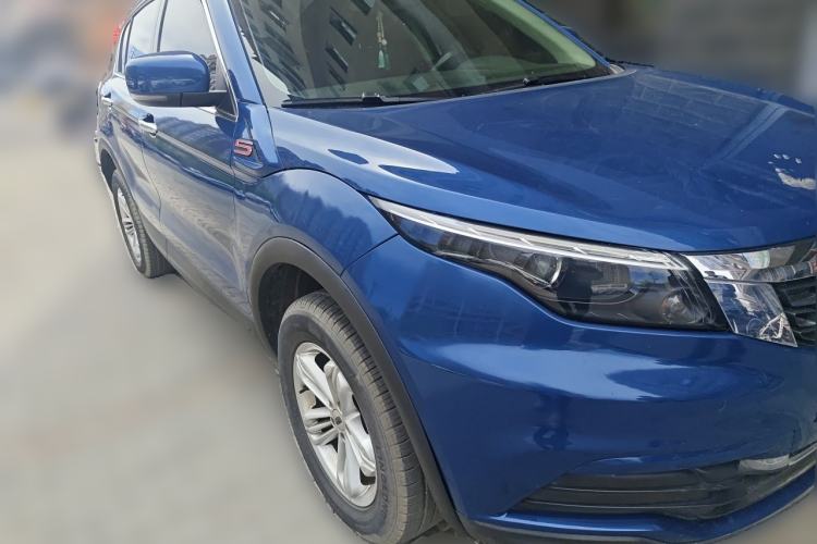 Used Qoros 5 2018 Revised Version 1.6T Automatic Leading Edition Front Right 45 Deg
