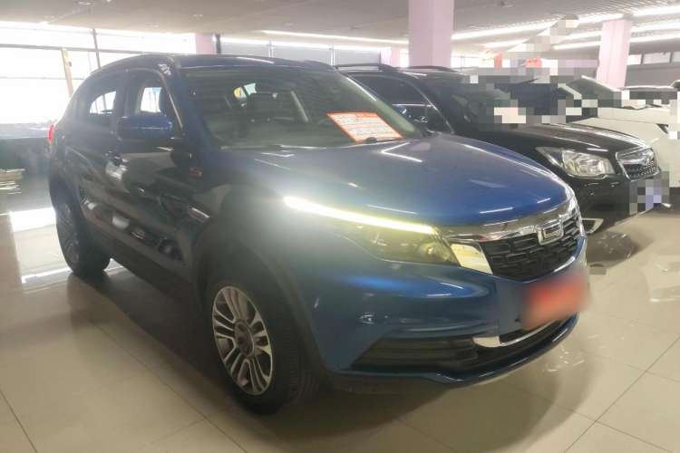 Used Qoros 5 2018 Revised 1.6T Automatic Luxury Version Front Right 45 Deg