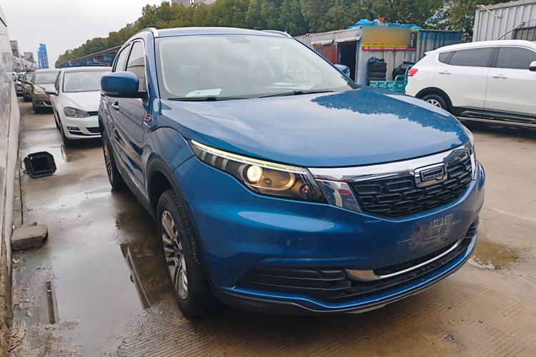 Used Qoros 5 2018 Revised 1.6T Automatic Luxury Version Front Right 45 Deg