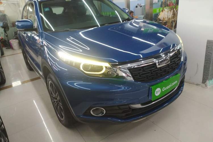 Used Qoros 5 2018 1.6T Automatic Flagship Model Front Right 45 Deg