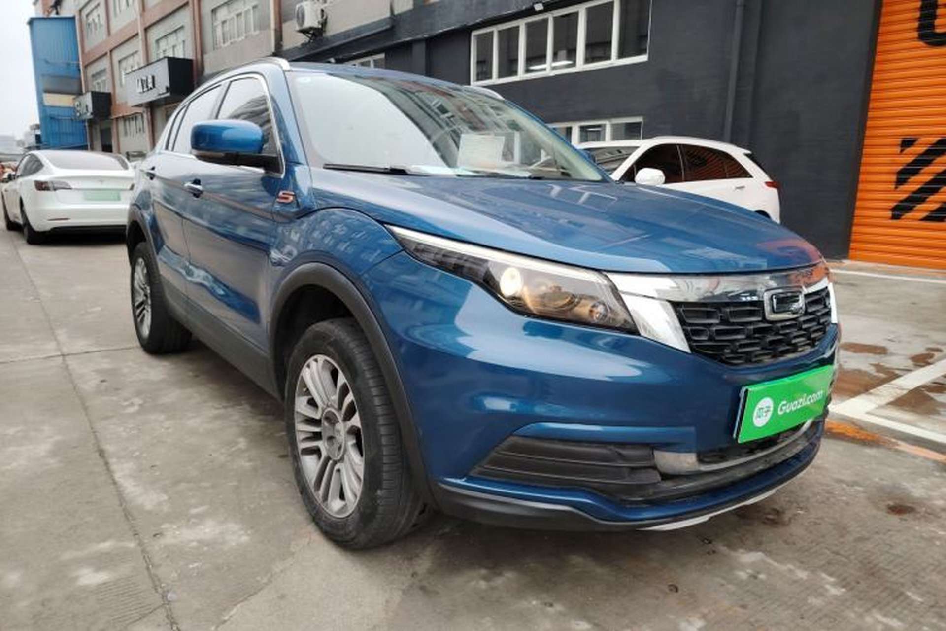 Used Qoros 5 2018 Revised 1.6T Automatic Luxury Version Front Right 45 Deg