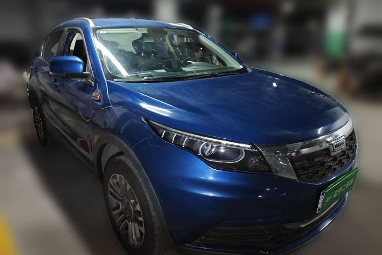 Used Qoros 5 2018 1.6T Automatic Prestige Model Front Right 45 Deg
