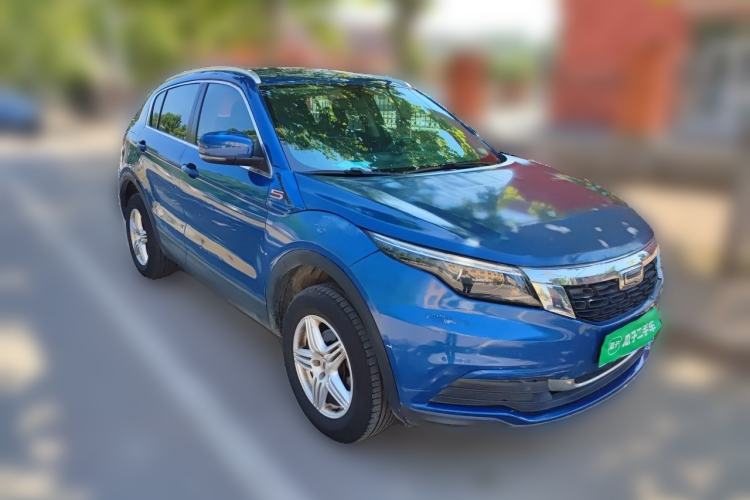 Used Qoros 5 2018 Revised Version 1.6T Automatic Leading Edition Front Right 45 Deg