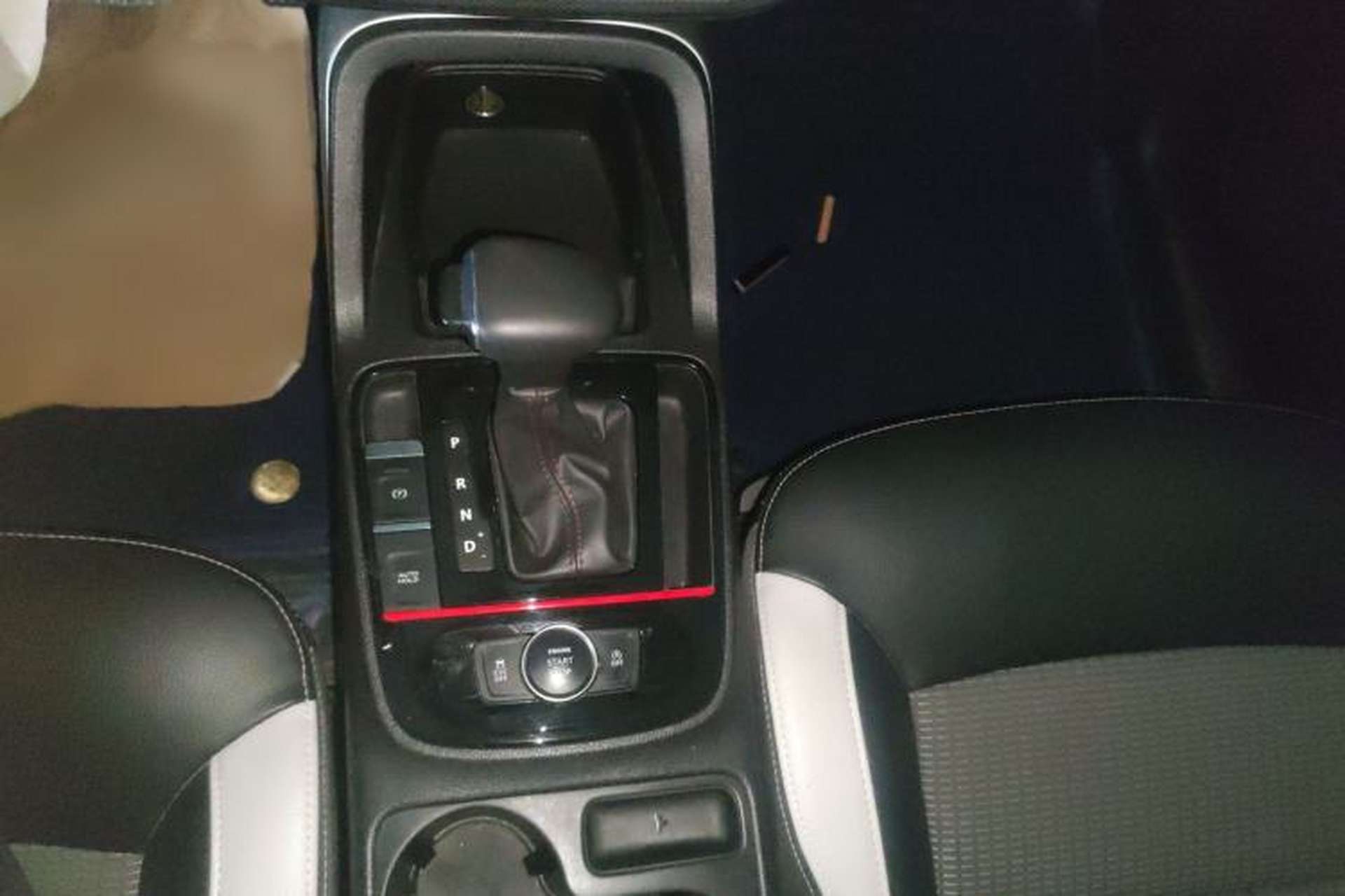 Used Qoros 5 2018 Revised 1.6T Automatic Luxury Version Gear Lever