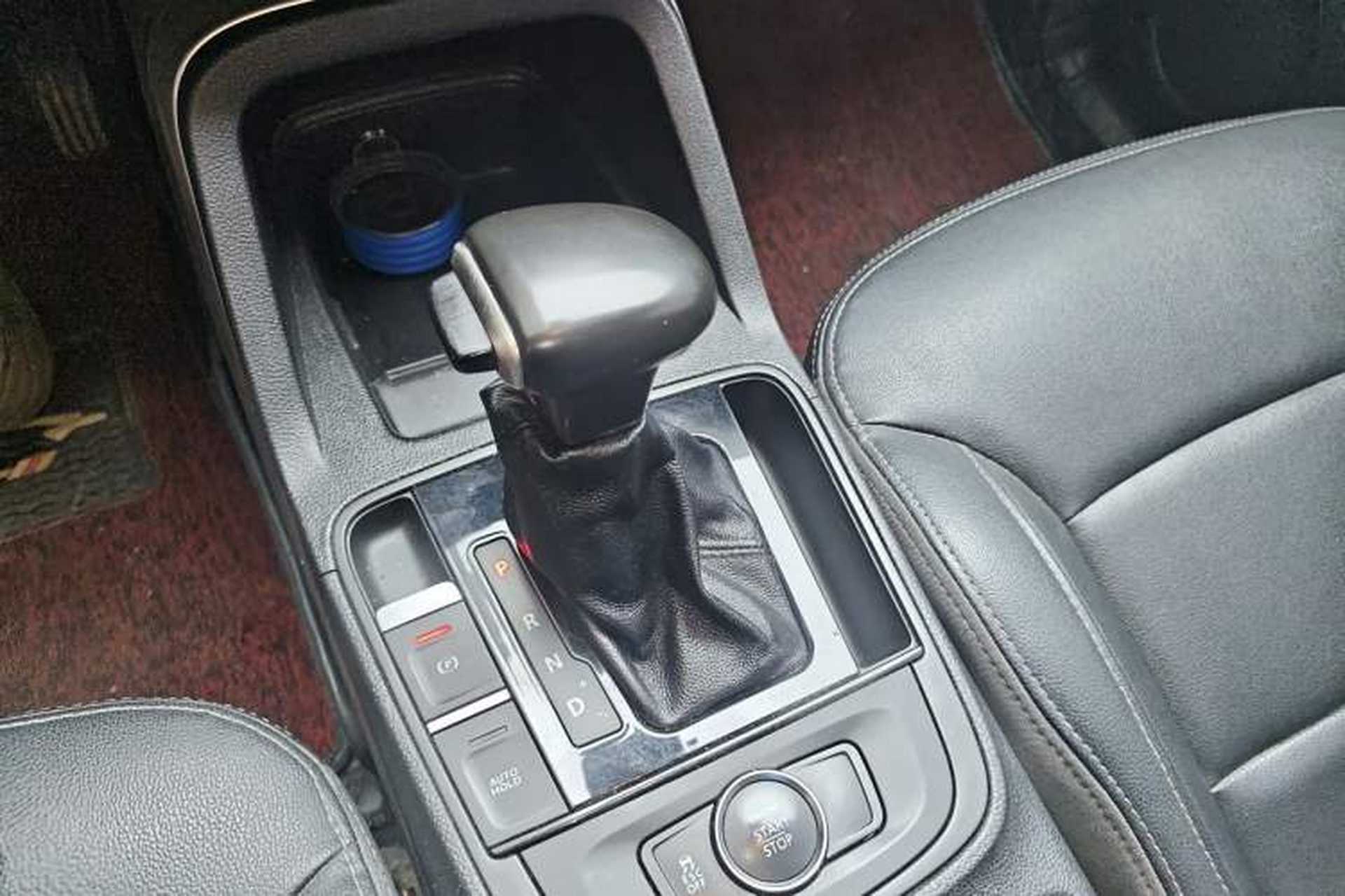 Used Qoros 5 2018 Revised Version 1.6T Automatic Leading Edition Gear Lever