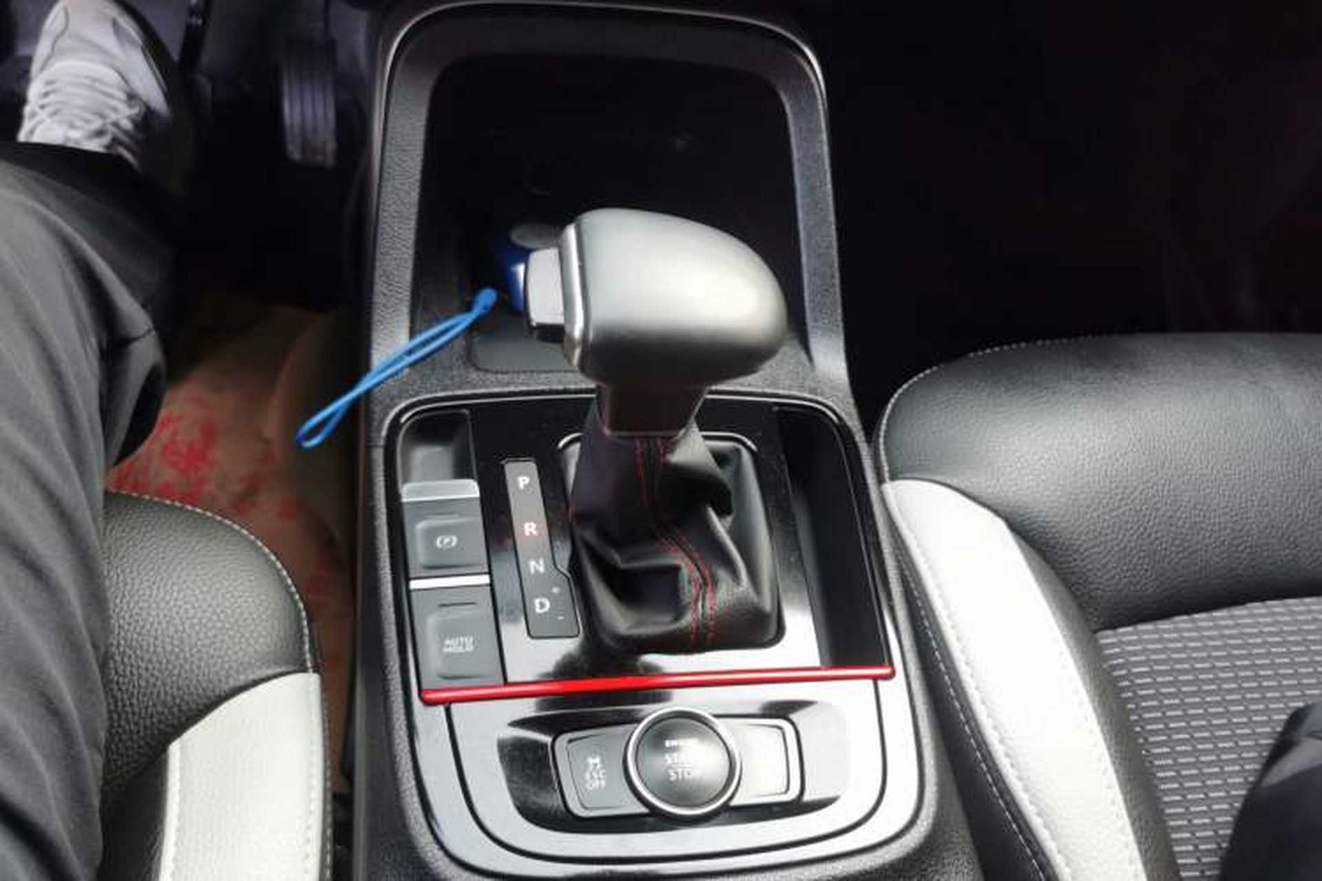 Used Qoros 5 2018 1.6T Automatic Prestige Model Gear Lever