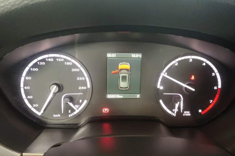 Used Qoros 5 2018 Revised Version 1.6T Automatic Leading Edition Instrument Cluster