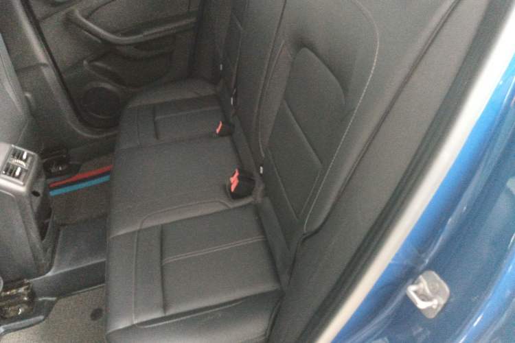 Used Qoros 5 2018 Revised Version 1.6T Automatic Leading Edition Interior 4