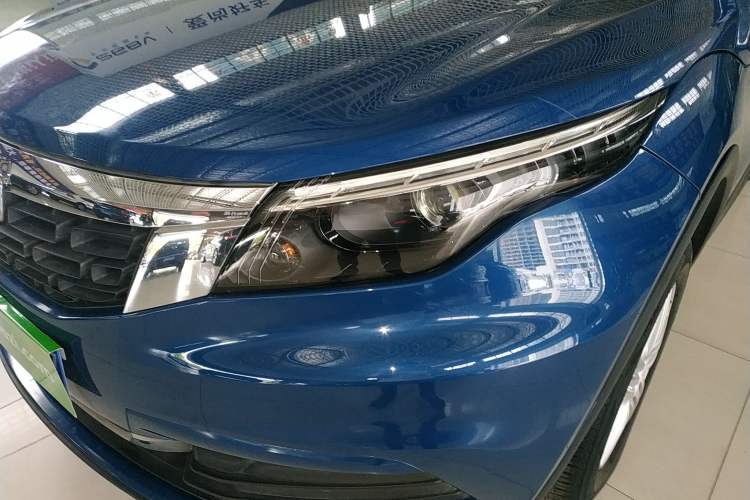 Used Qoros 5 2018 Revised Version 1.6T Automatic Leading Edition Left Front Headlight