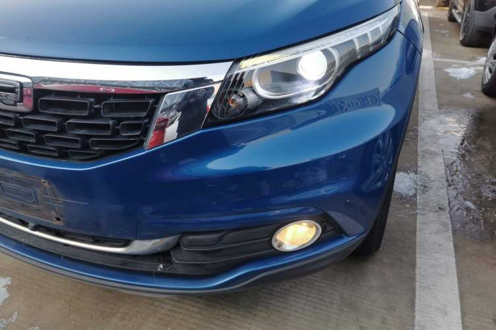 Used Qoros 5 2018 1.6T Automatic Prestige Model Left Front Headlight