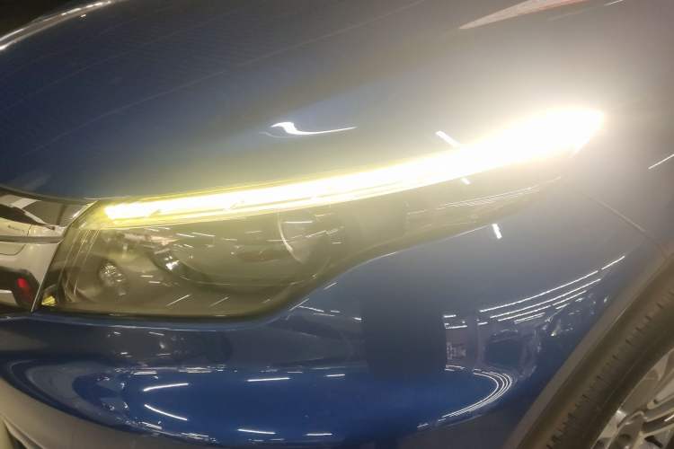 Used Qoros 5 2018 Revised 1.6T Automatic Luxury Version Left Front Headlight