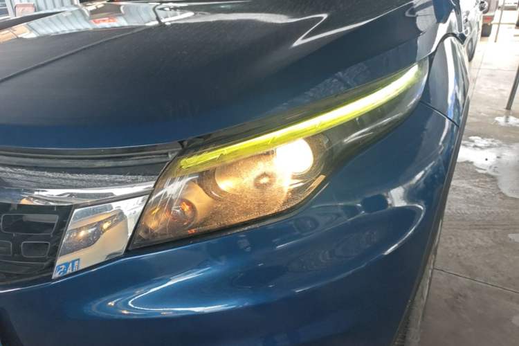 Used Qoros 5 2018 Revised Version 1.6T Automatic Leading Edition Left Front Headlight