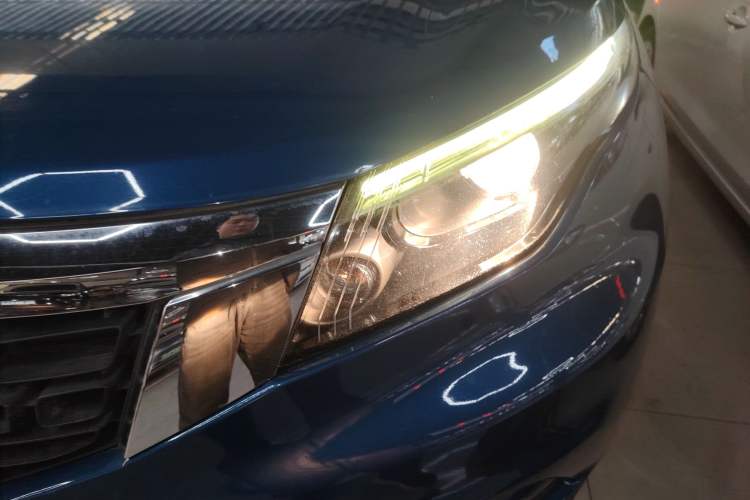 Used Qoros 5 2018 Revised Version 1.6T Automatic Leading Edition Left Front Headlight
