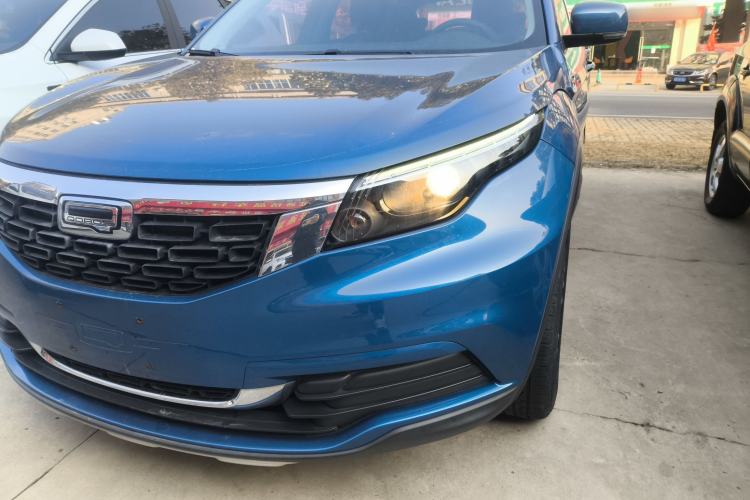 Used Qoros 5 2018 Revised 1.6T Automatic Luxury Version Left Front Headlight