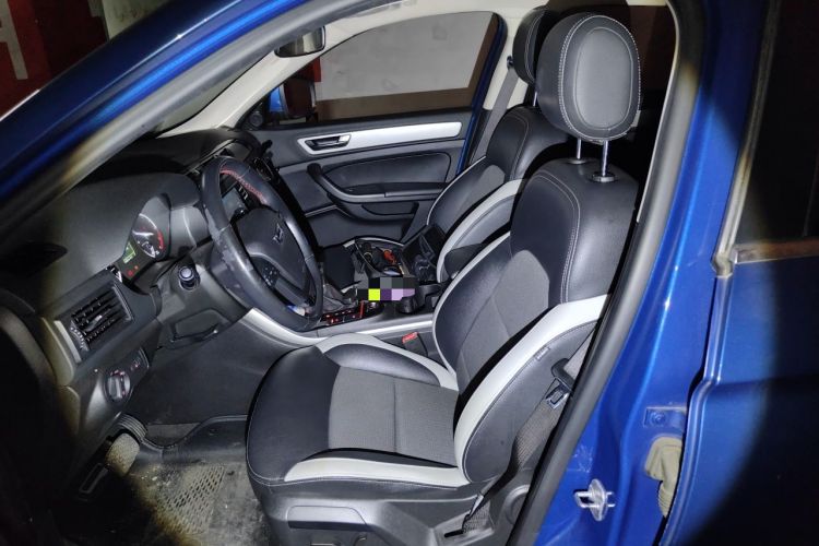 Used Qoros 5 2018 1.6T Automatic Prestige Model Left Front Seat