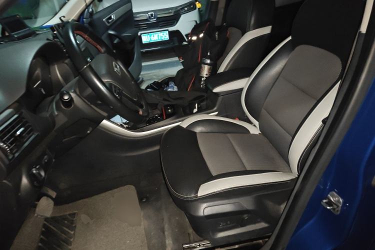 Used Qoros 5 2018 1.6T Automatic Prestige Model Left Front Seat
