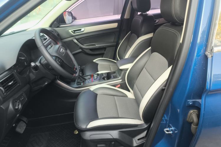 Used Qoros 5 2018 Revised 1.6T Automatic Luxury Version Left Front Seat