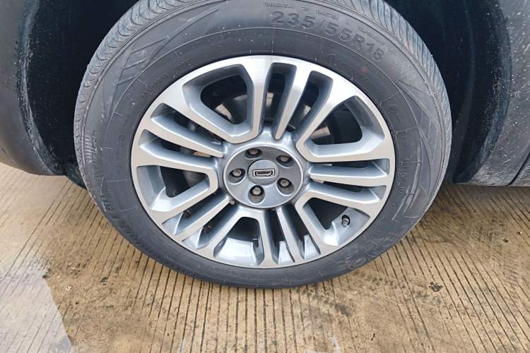 Used Qoros 5 2018 Revised 1.6T Automatic Luxury Version Left Front Wheel Hub