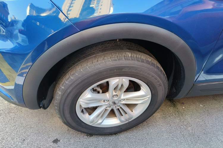 Used Qoros 5 2018 Revised Version 1.6T Automatic Leading Edition Left Front Wheel Hub
