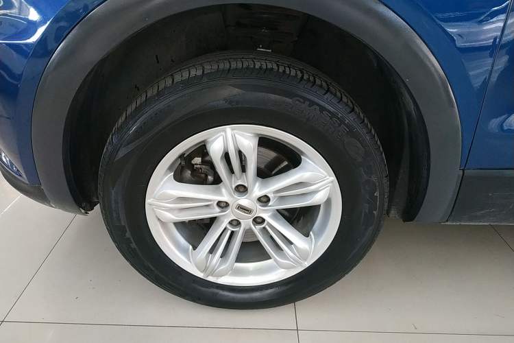 Used Qoros 5 2018 Revised Version 1.6T Automatic Leading Edition Left Front Wheel Hub